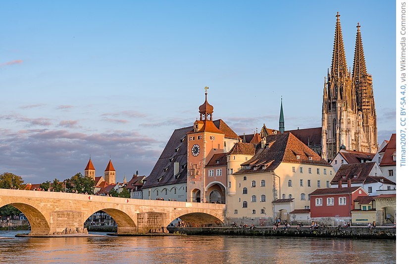 Steinerne Brücke und Dom, von Nordwesten Regensburg 20190822 022